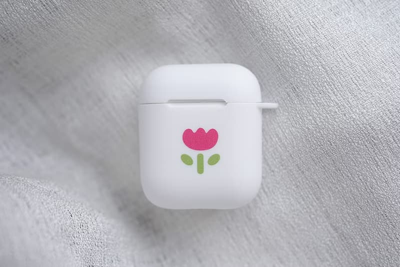 療愈系小花AirPods 1/2/3/Pro TPU收納盒 白色保護套 可來圖定製
