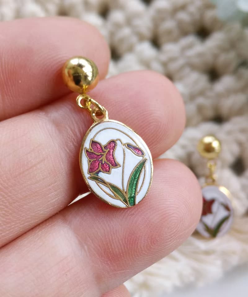 Vintage Jewelry 西洋古董飾品 景泰藍 清新 白底 花卉 針式耳環