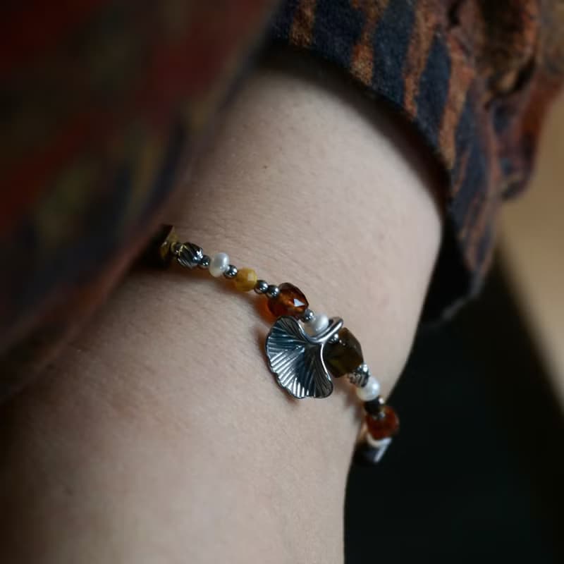 ll 秋語銀杏葉天然石手鍊 ll 虎眼石 橙石榴石 淡水珍珠 手鍊