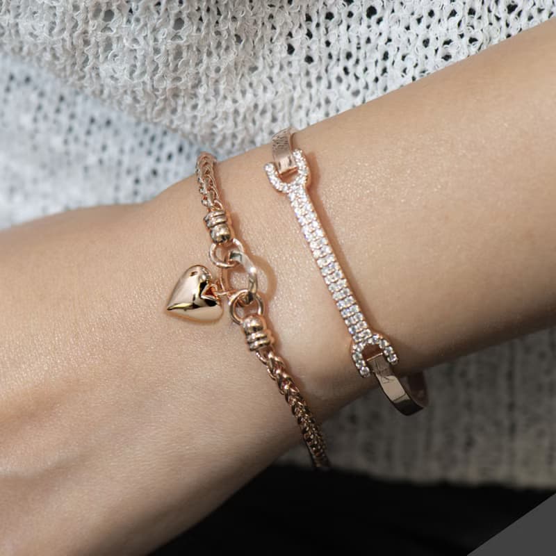 T型骨頭閃爍鋯石手鐲