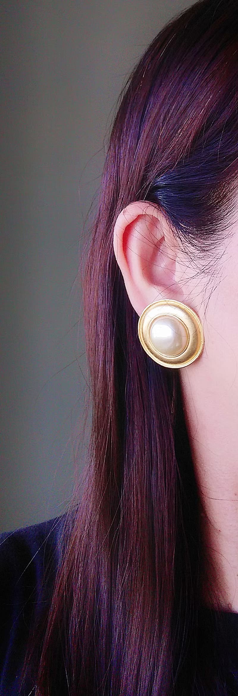 【西洋古董飾品 】金色調 典雅仿珠 啞光 大耳環 夾式耳環