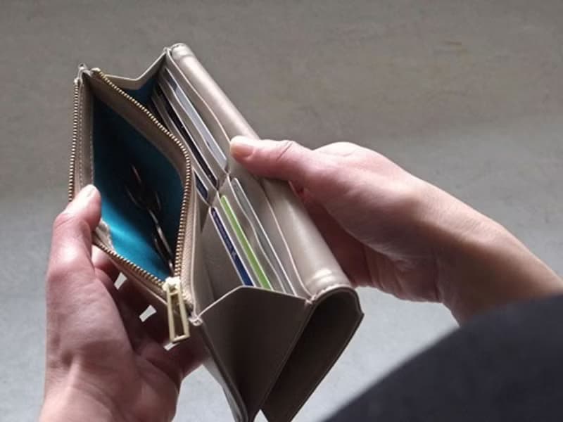 日本製革で作ったシックな長財布 - Long Wallet - BEIGE - CAREN QUOYLE -