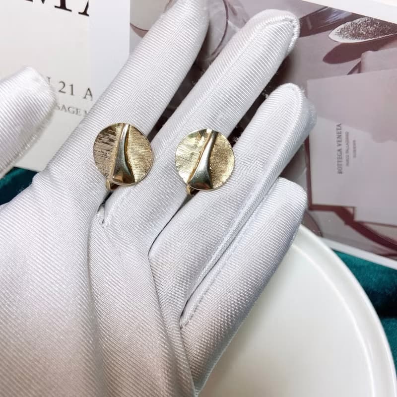 【西洋古董飾品】質感圓線條設計光澤掐絲沙金工藝 耳環 耳夾