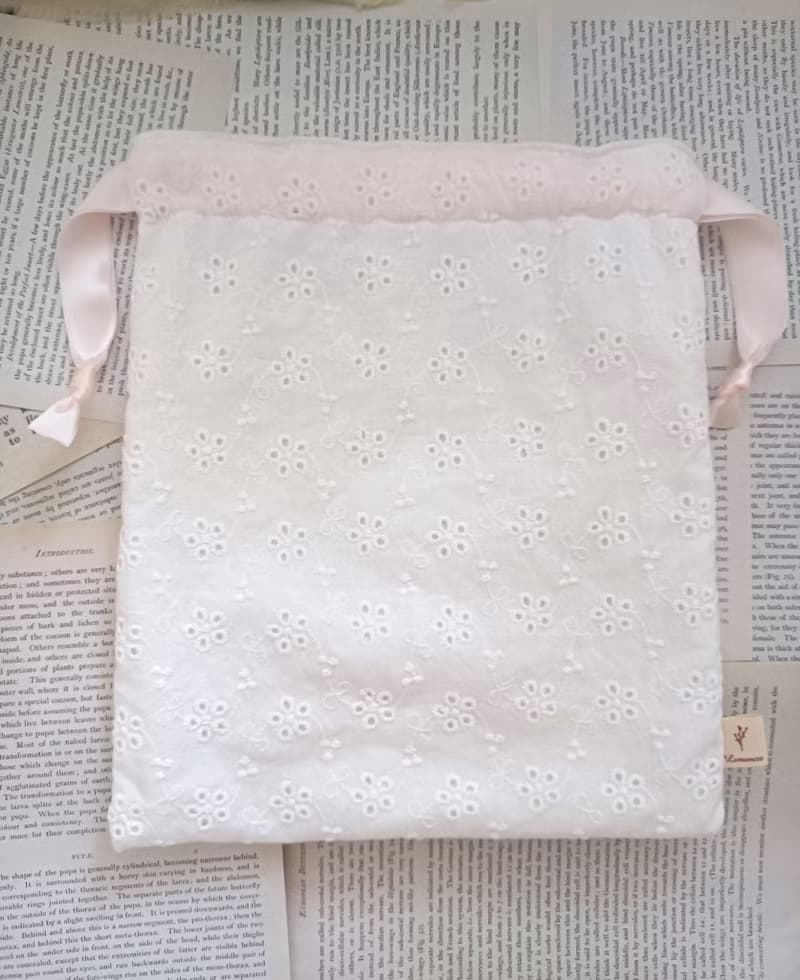 白色純棉刺繡小碎花束口袋手機袋化妝收納袋