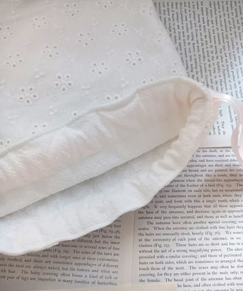 白色純棉刺繡小碎花束口袋手機袋化妝收納袋