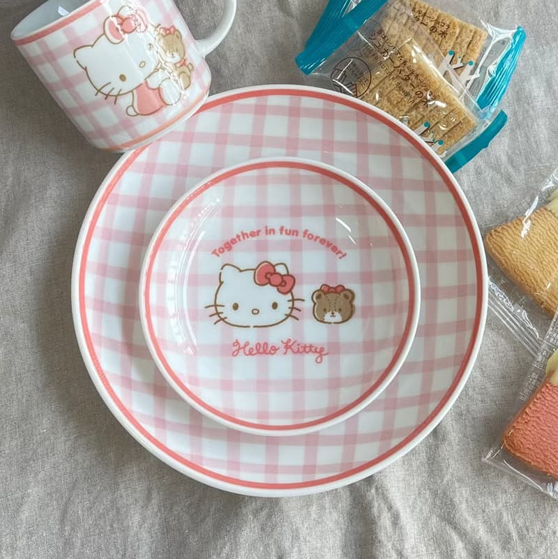 美濃燒-三麗鷗Hello Kitty聯名粉紅格紋餐具禮盒