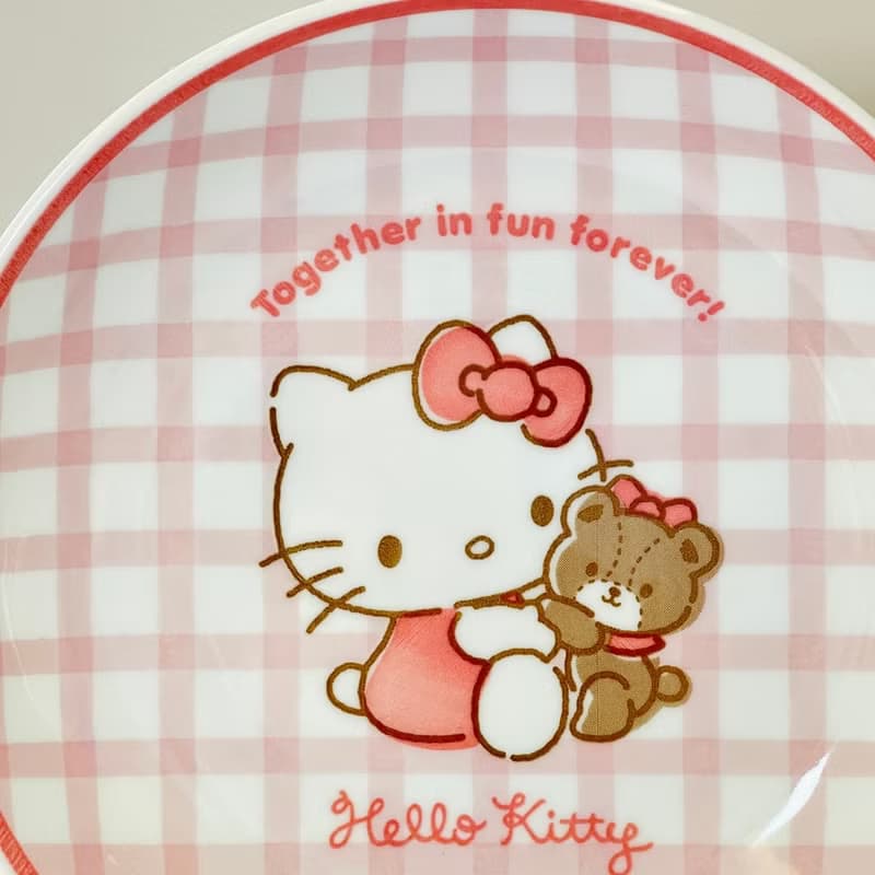 美濃燒-三麗鷗Hello Kitty聯名粉紅格紋餐具禮盒