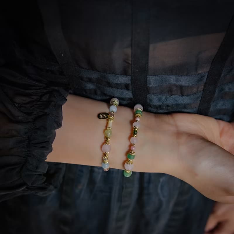 玫瑰之城 // C1435粉晶東陵玉紅紋石手鍊