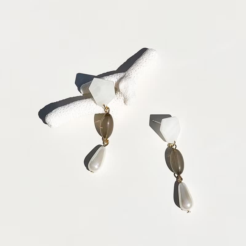 【出清Sale】復古垂墜墨綠珍珠耳環 Romantic princess earrings