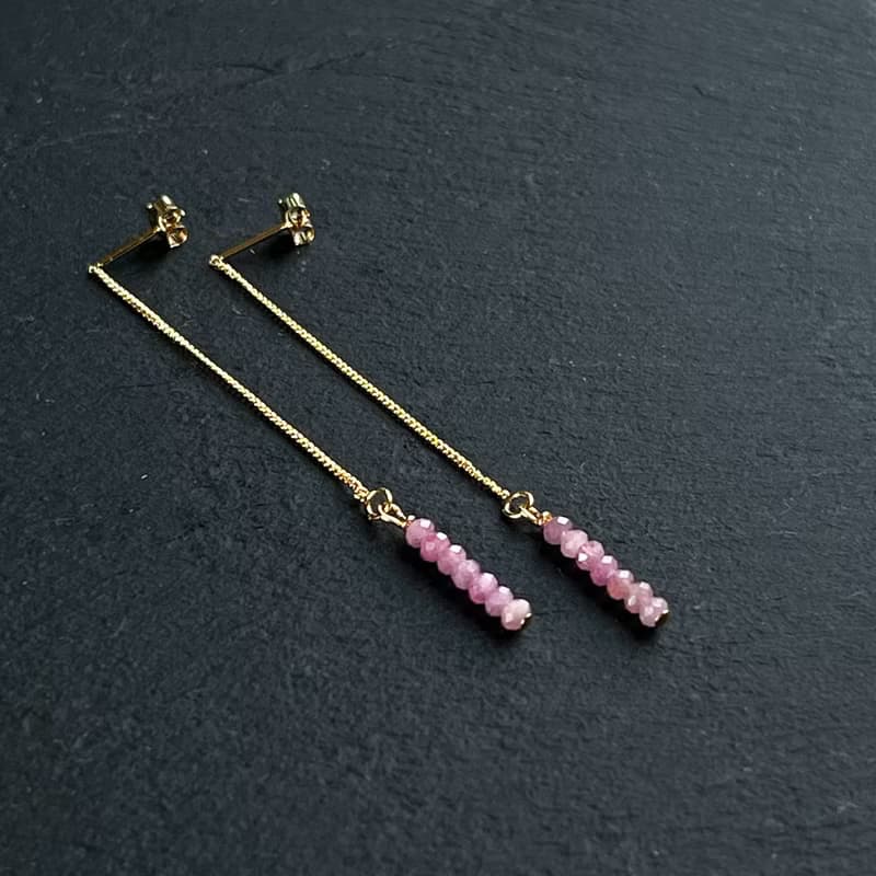 16kgp Pink Sapphire Chain Pierced Earrings Gift Box