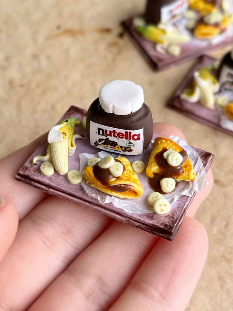 Miniature set with pancakes