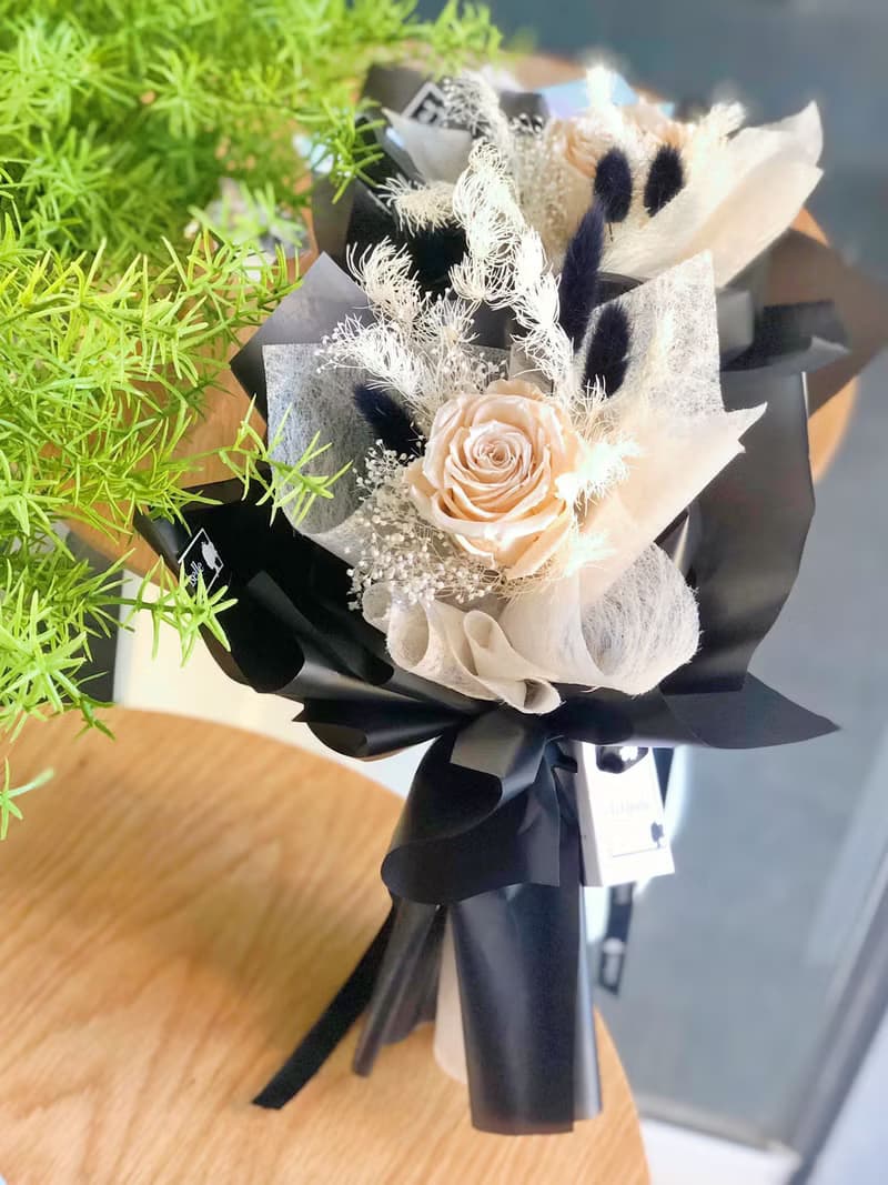 可寄台灣 香奈風  單枝 玫瑰花 保鮮花束 永生花束 不凋花束