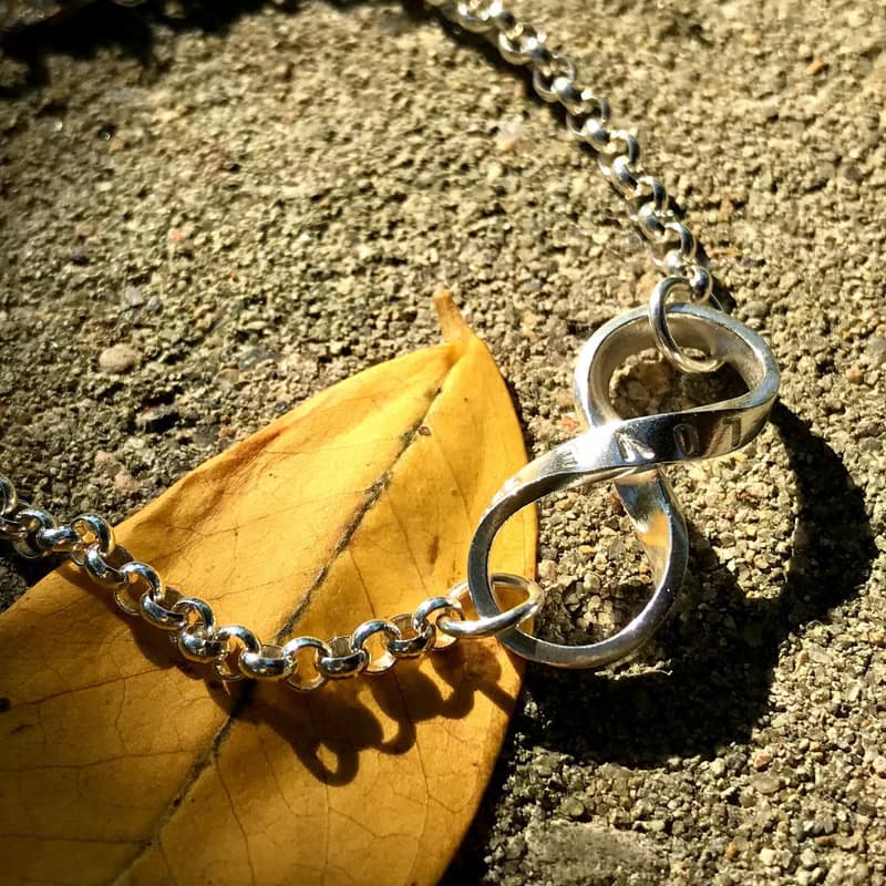 V30款-做不出一樣的銀手鍊-無線符號-999+925純銀手鍊