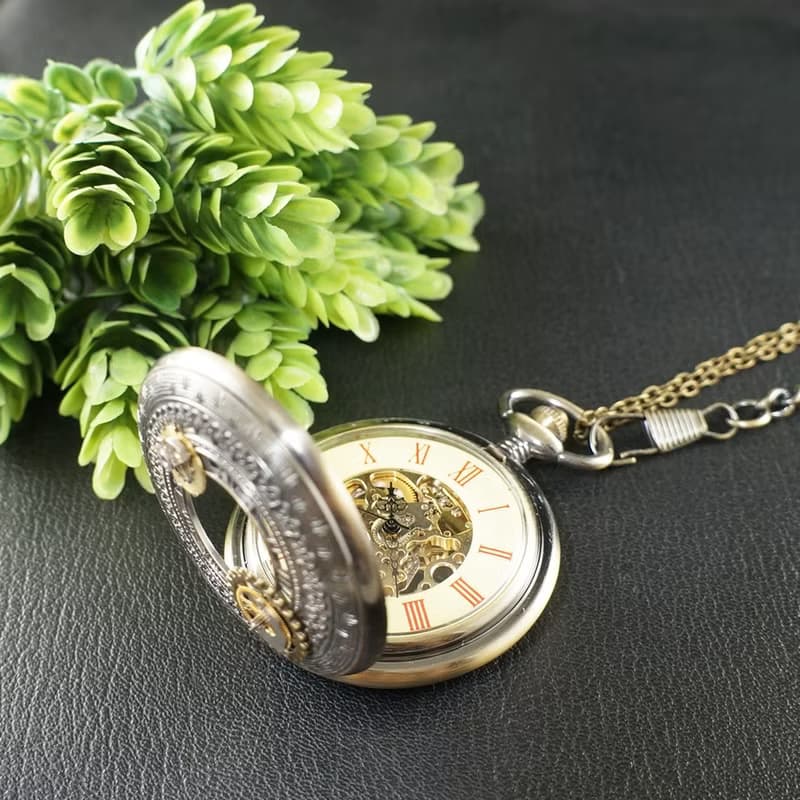 Mechanical Pocket Watch Pendant Steampunk Necklace Watch Gears Jewelry Accessory