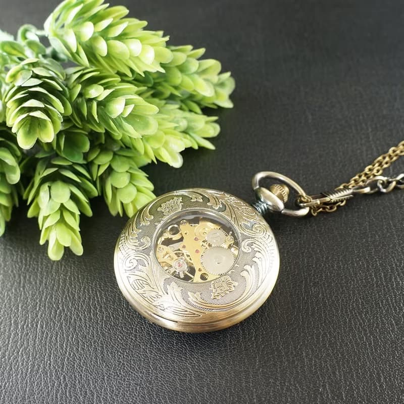 Mechanical Pocket Watch Pendant Steampunk Necklace Watch Gears Jewelry Accessory
