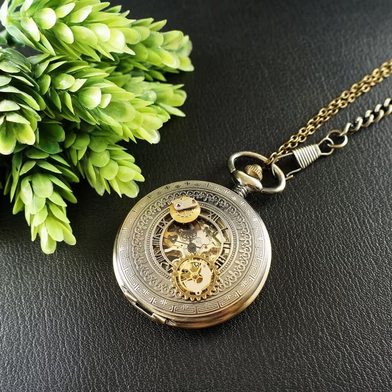 Mechanical Pocket Watch Pendant Steampunk Necklace Watch Gears Jewelry Accessory