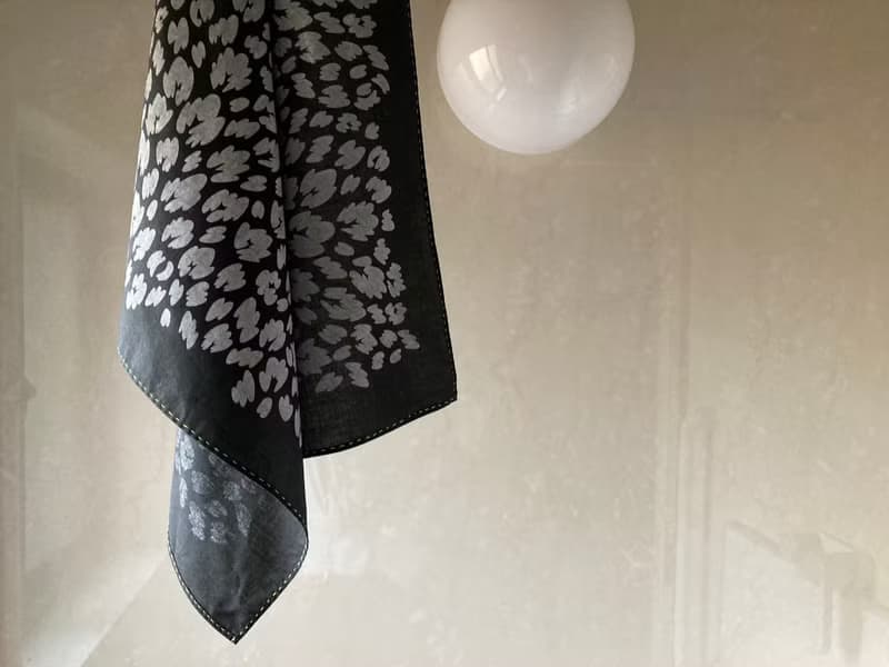 leopard handkerchief  black