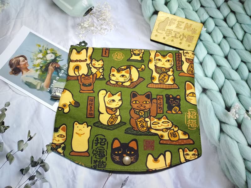 日本限量款妖怪厭世招財貓拉鍊布紅包袋-下方拉鍊紅包袋-手作