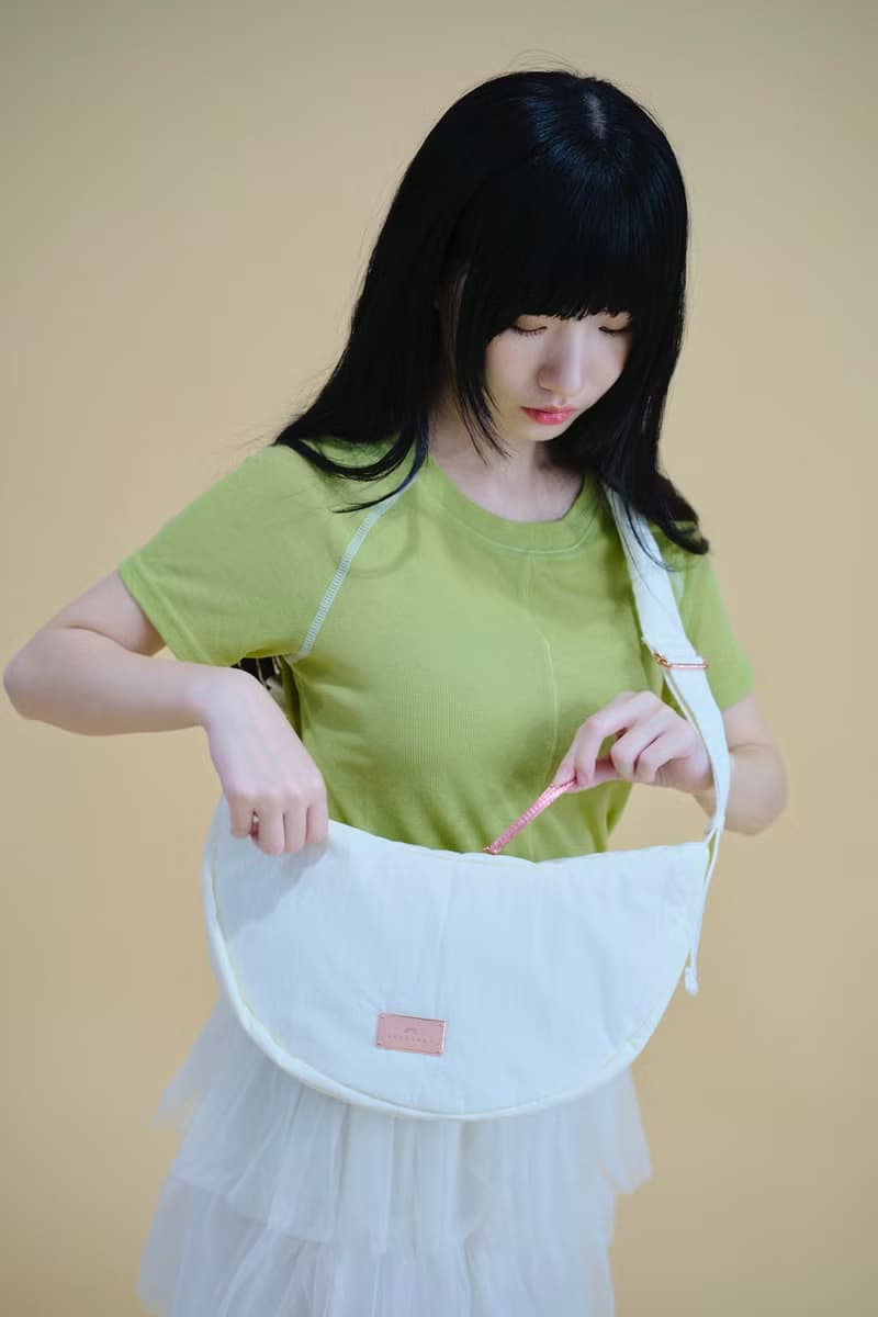 【DOUGHNUT】防潑水 手提/肩背/斜背 3用 小澎澎半月包-白x粉 SE