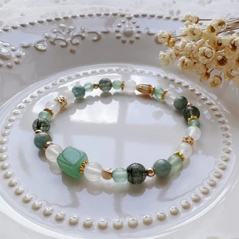 靜謐森語 / 髮晶手鍊 水晶手鍊 招財手鍊 綠髮晶手串 藍綠晶