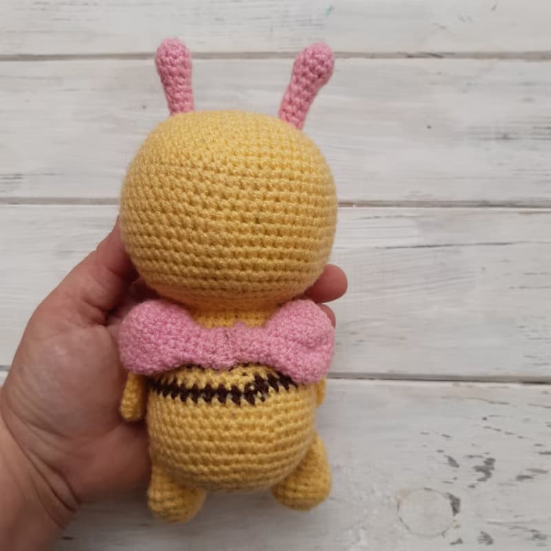 Hand crochet funny Bee Stuffed toys Animals Plush toys Amigurumi Knit Gift