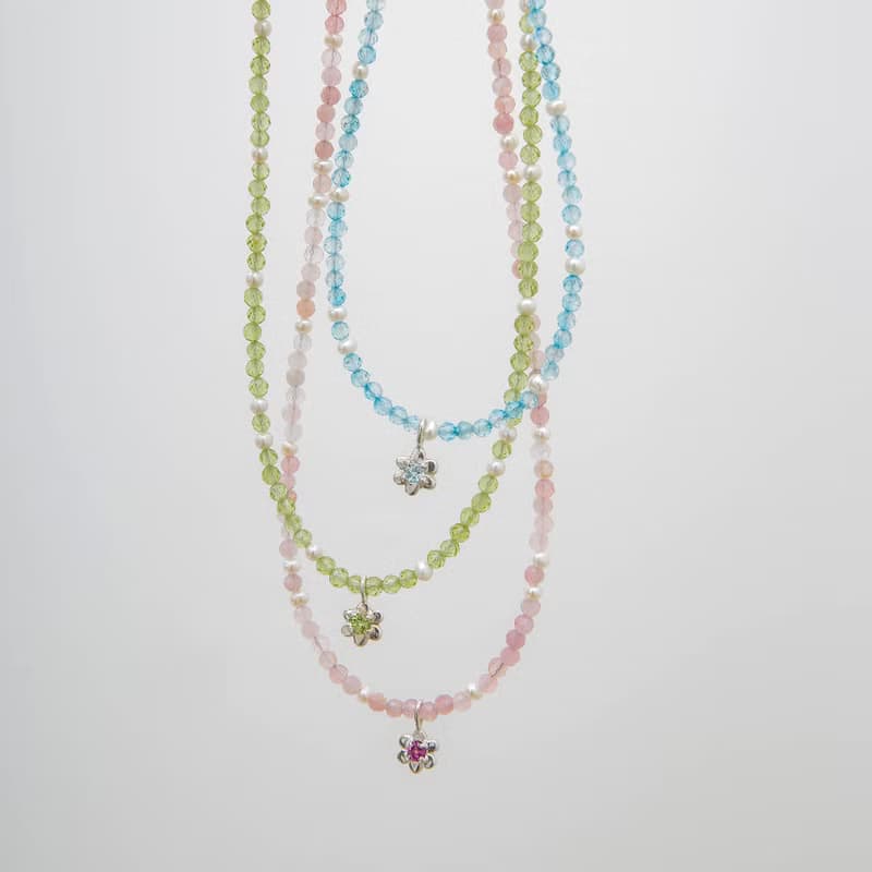 mini flower beaded necklace 托帕石花朵寶石串珠項鍊