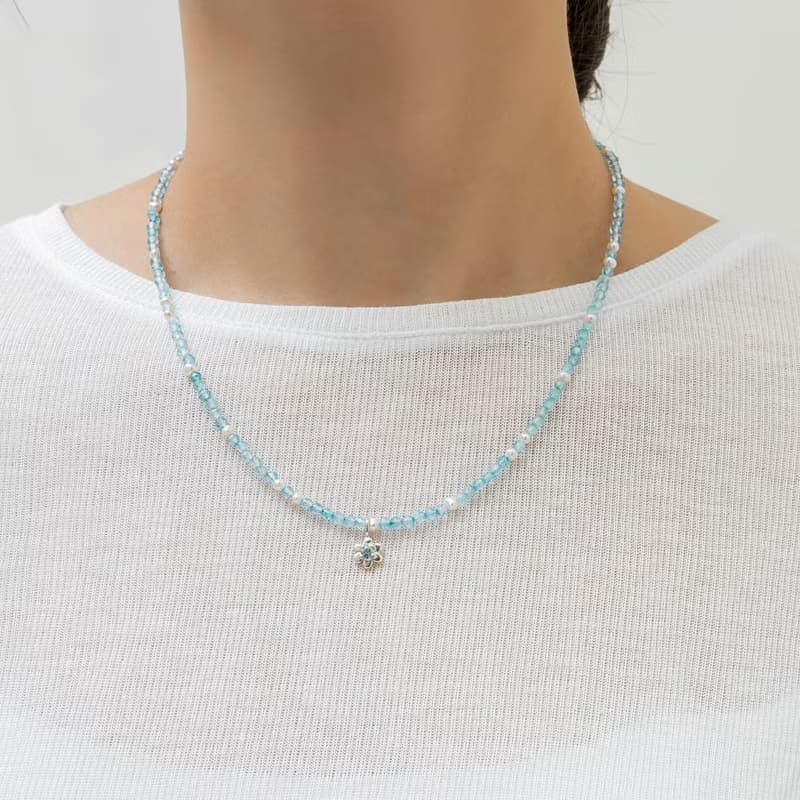 mini flower beaded necklace 托帕石花朵寶石串珠項鍊
