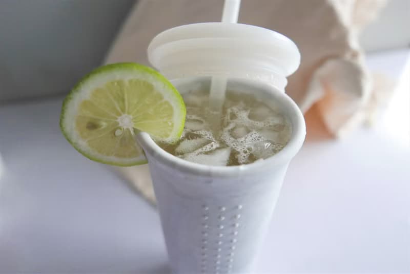 24oz吸管環保杯 隨行杯 咖啡杯 手搖飲 矽膠杯 水杯 -美國GoSili