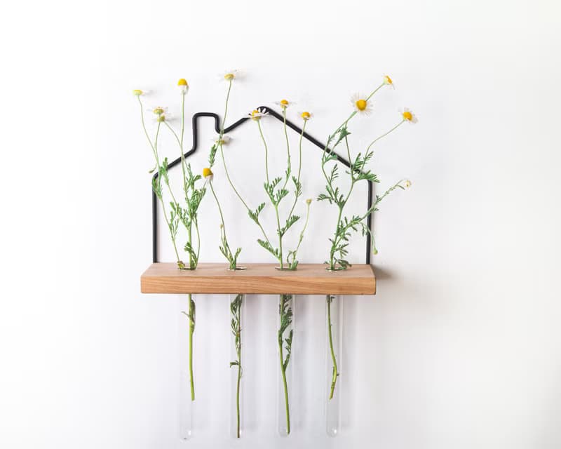 Minimalist Scandinavian style House shaped VASE for four flowers //Free shipping