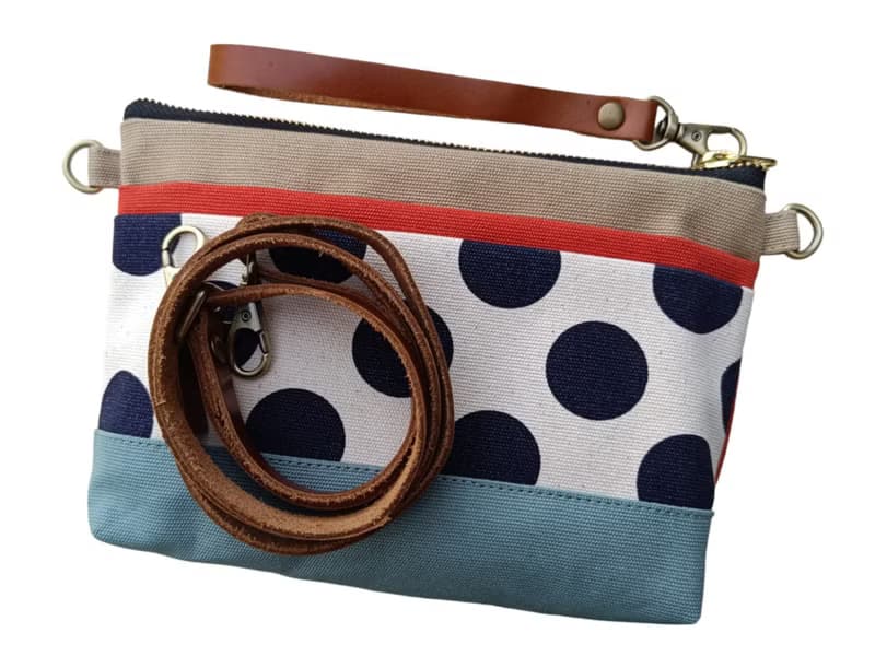 手拿包 Lovely Canvas Pouch and Crossbody, Polka Dot Design 化妝包 /收納袋