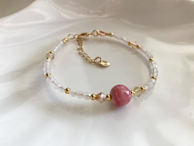 提升個人魅力及愛情能量紅紋石配月亮石水晶手鍊