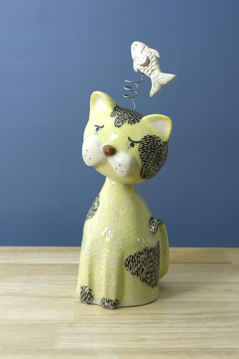 Little Meow and the Missing Fish