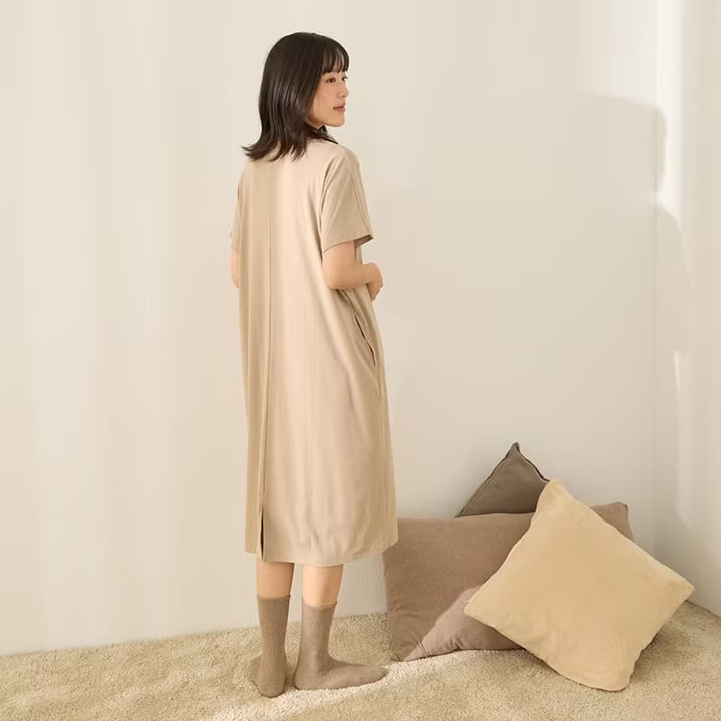 軟滑觸感氣質修身洋裝 -共2色