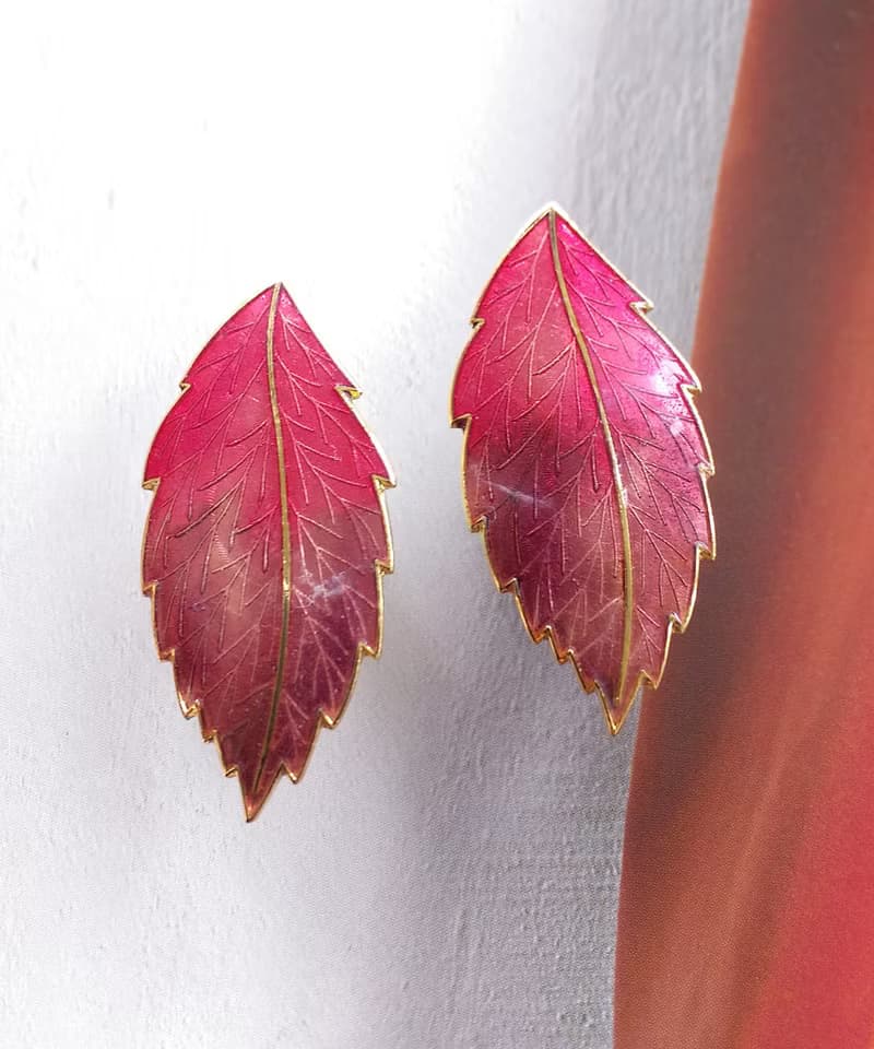 Vintage Jewelry 西洋古董飾品 紅色調 葉子 針式耳環