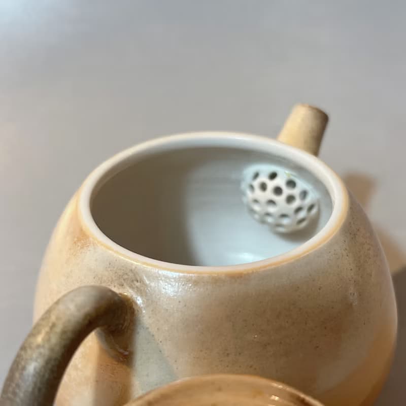 柴燒瓷土奶油系正把茶壺 / 柴燒茶具  / 小平凡手作