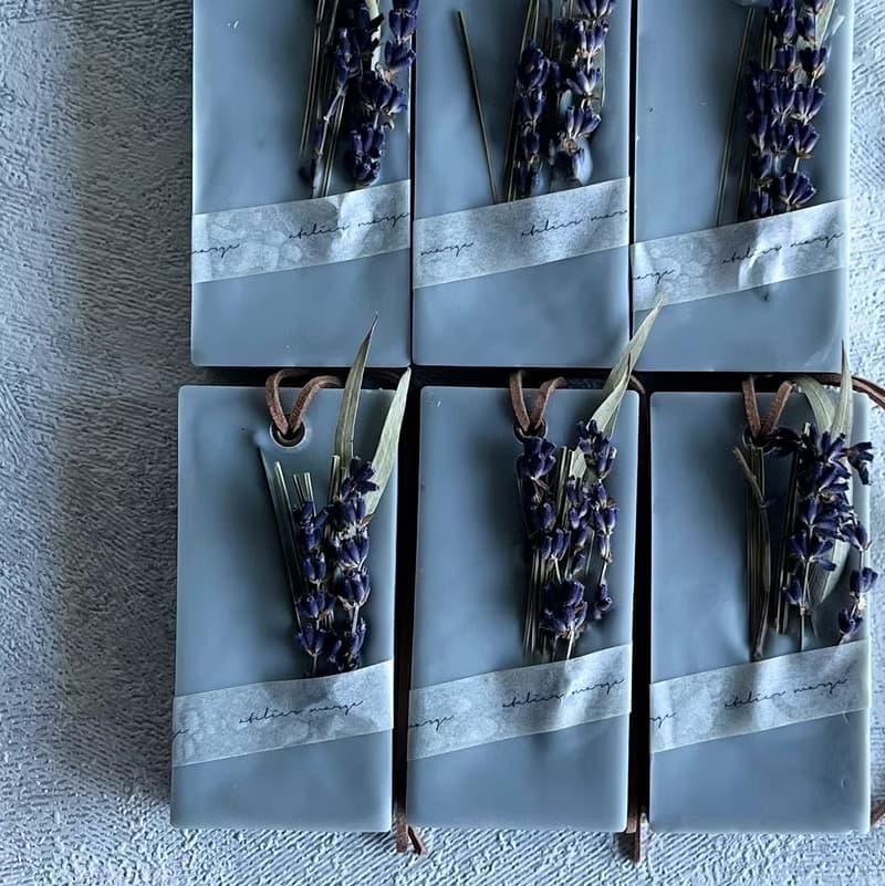 fragrance bouquet sachet gray