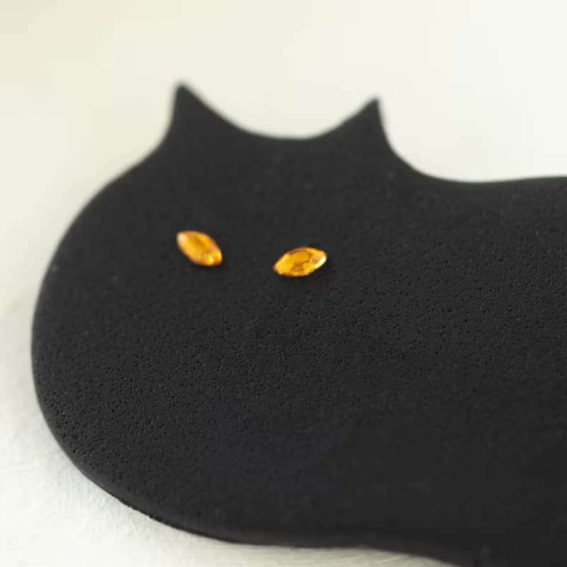【選擇眼睛】貓　胸針  /  黑