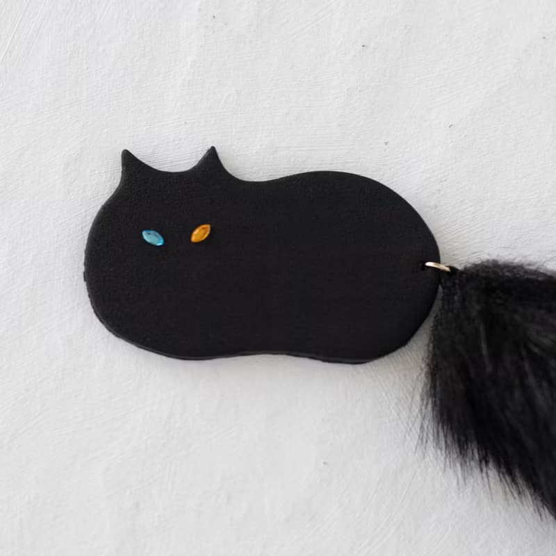 【選擇眼睛】貓　胸針  /  黑