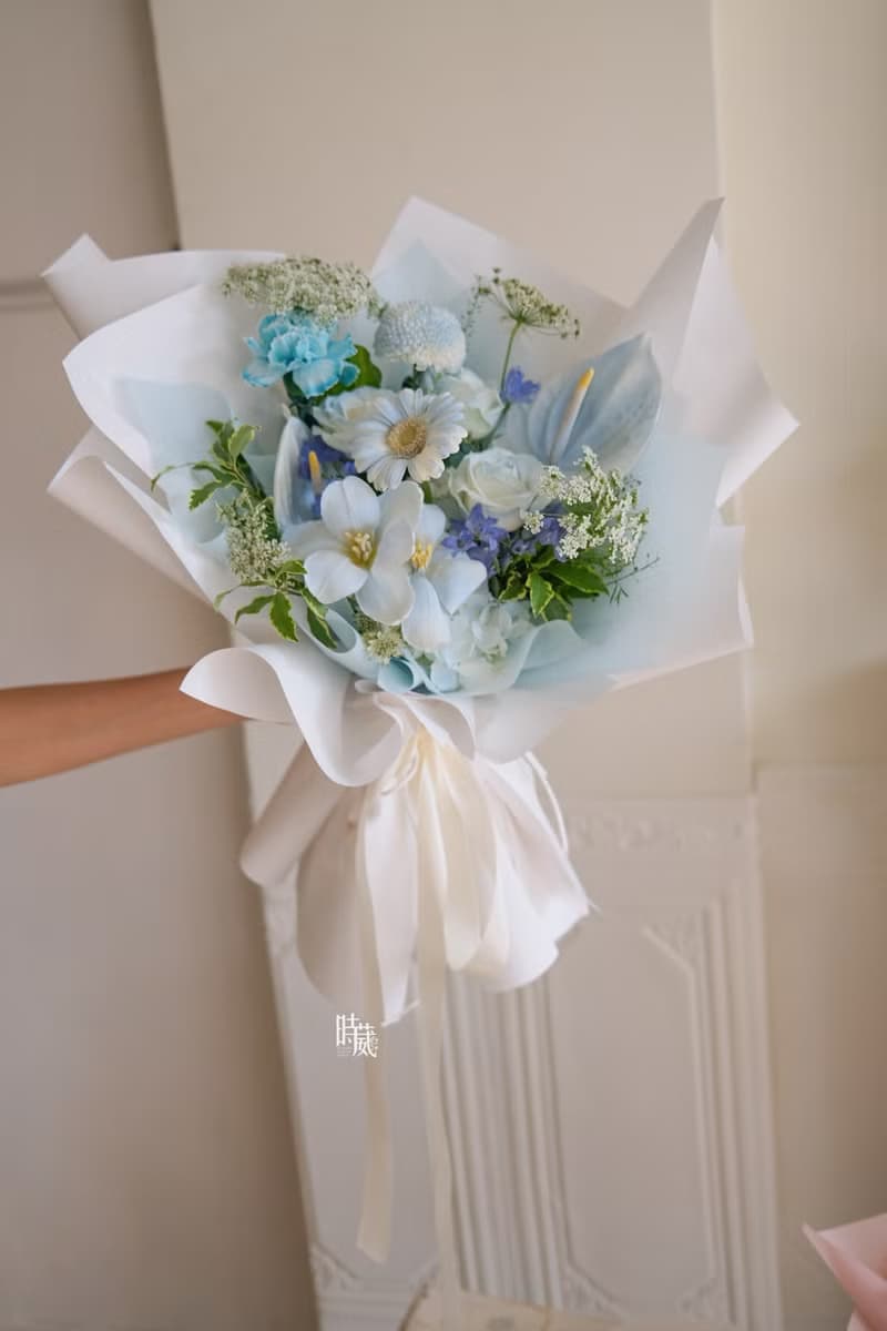 碎冰藍 鬱金香 非洲菊 鮮花花束/限台中地區