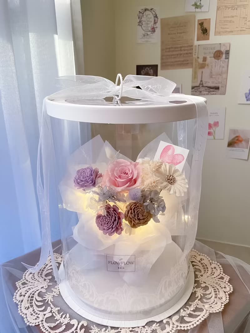 微奢款復古粉永生花束禮盒 有燈 永生花 情人節花束 告白 求婚