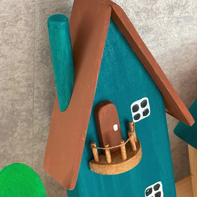 Wood Key Holder with 3 Houses Street 5 Hooks for Entryway Kitchen Office