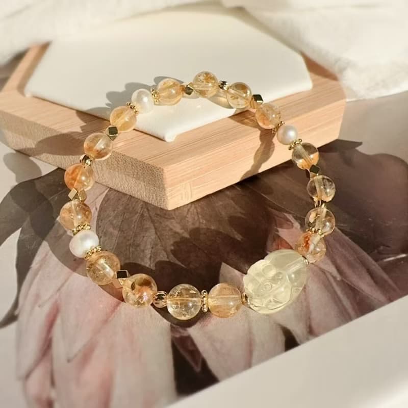 【招財貔貅】黃水晶貔貅。黃塔晶。天然珍珠