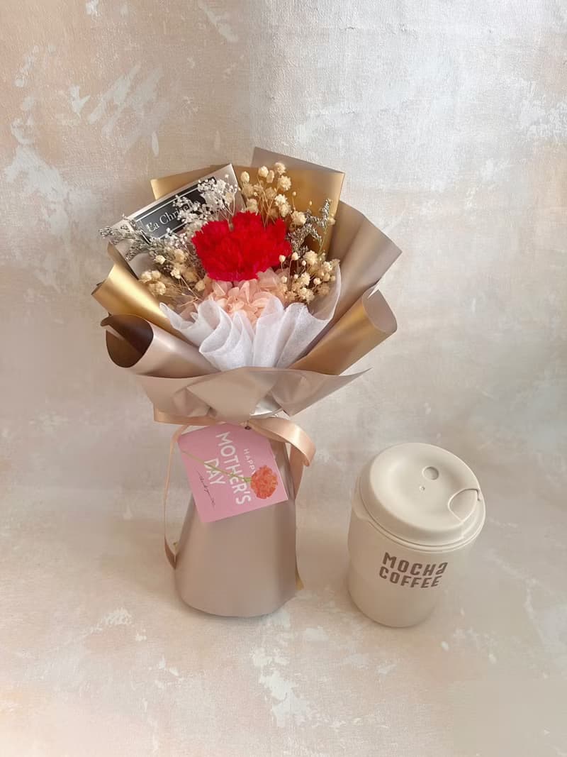 只限香港 母親節花束系列 尊貴媽媽 紅色 康乃馨 永生花 保鮮花