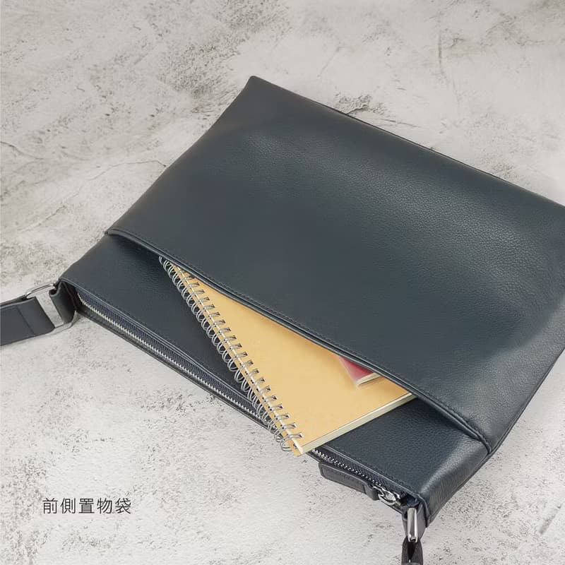 【男生禮物/24H出貨】男生真皮橫式斜背包 側背包-Rocky2.0系列