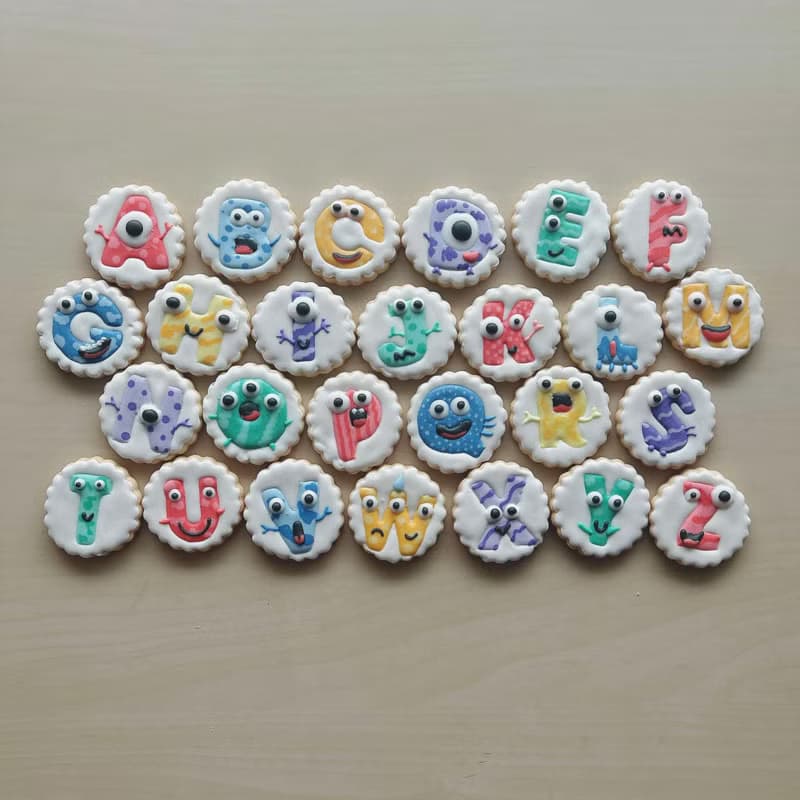 NIJI Cupcake 字母小怪獸糖霜餅乾組合