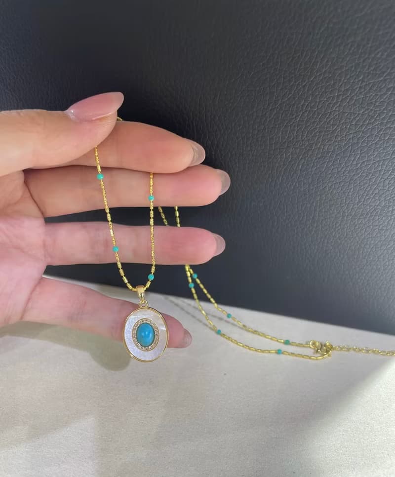 YuanPearl天然母貝鑲嵌綠松石設計項鍊18k包金材質項鍊