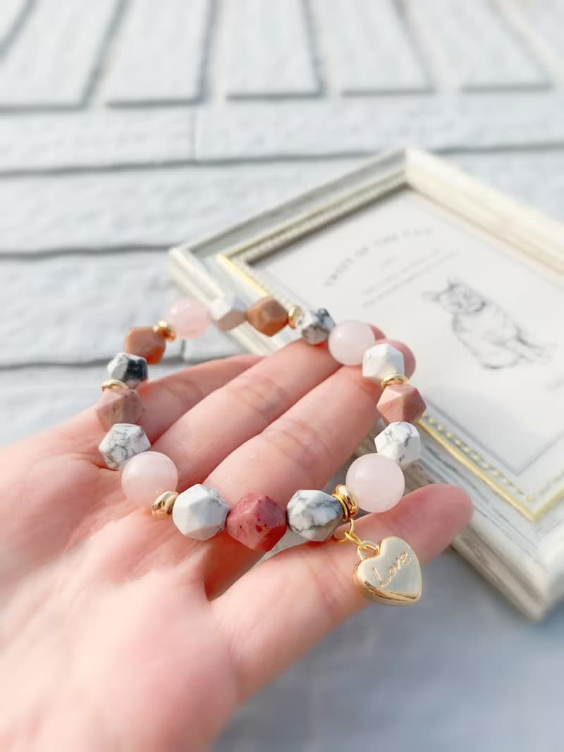 白松石/薔薇輝石/粉水晶 手作設計款能量水晶手鍊