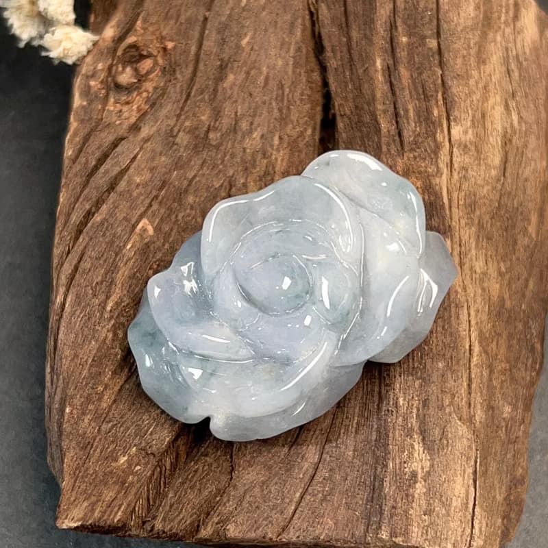 冰飄花翡翠玫瑰花 | 天然緬甸玉A貨翡翠 | 送禮