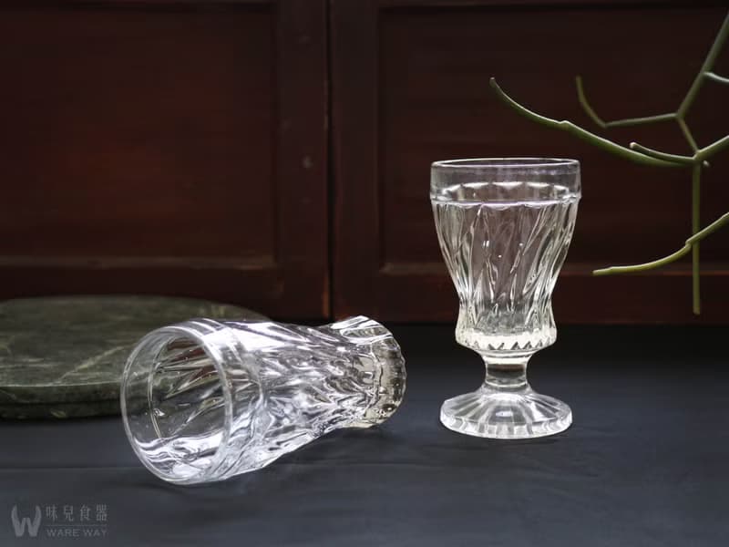早期冰果室－果汁杯、聖代杯 (餐具/老件/舊物/玻璃/切割/螺旋)