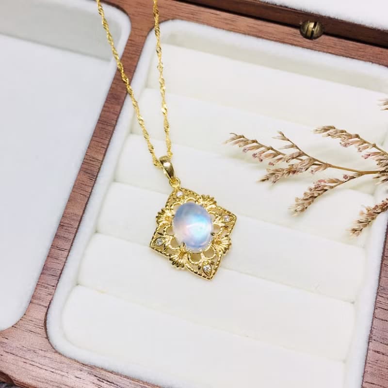【Jewelry Ya 茱麗葉】古典鏤空 14K金 月光石 小鑽 墜子